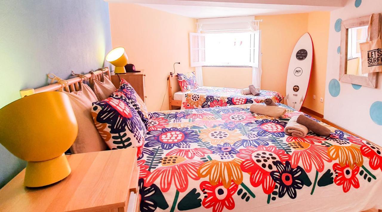 Ericeira Surf Camp Hostel Екстериор снимка