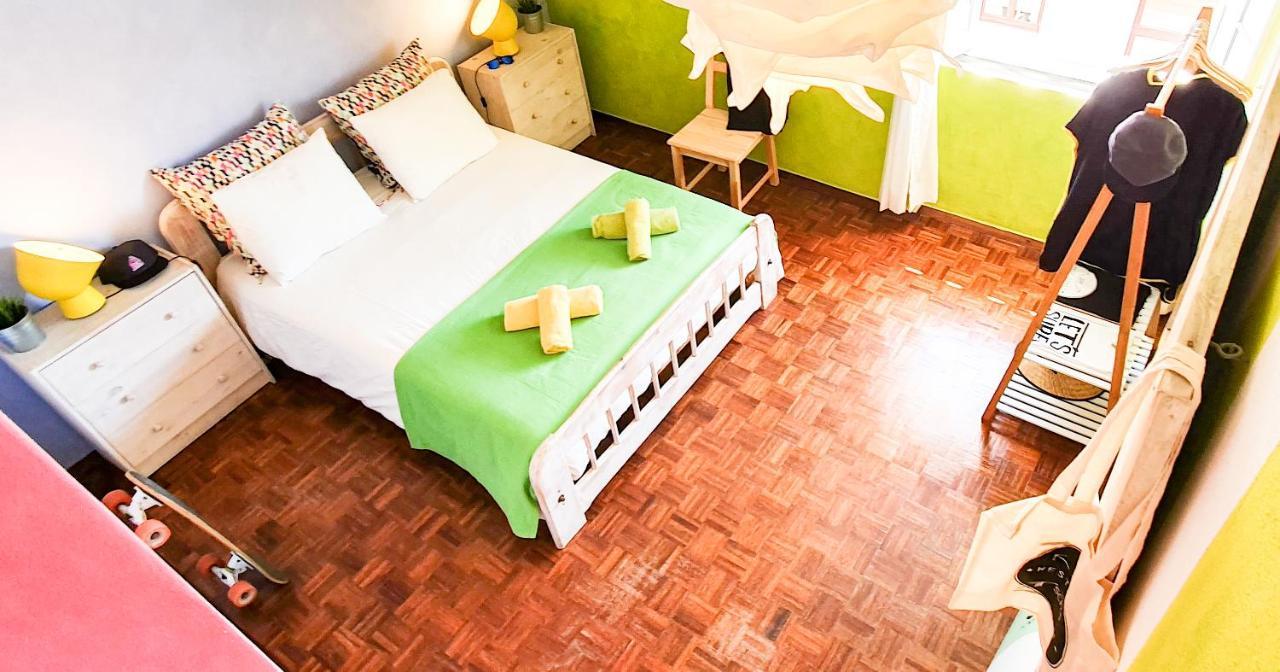 Ericeira Surf Camp Hostel Екстериор снимка