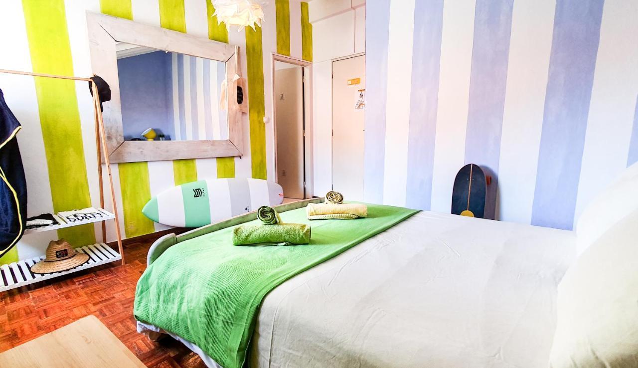 Ericeira Surf Camp Hostel Екстериор снимка